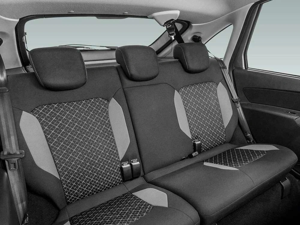 Lada Granta Лифтбек - фото №10