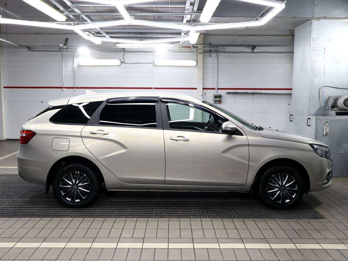 Lada (ВАЗ) Vesta SW, 2020 - фото №3