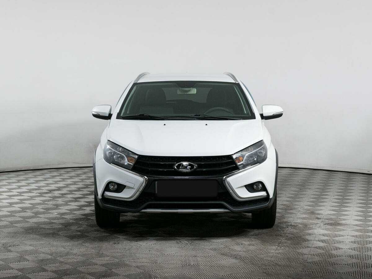 Lada (ВАЗ) Vesta SW, 2018 - фото №2